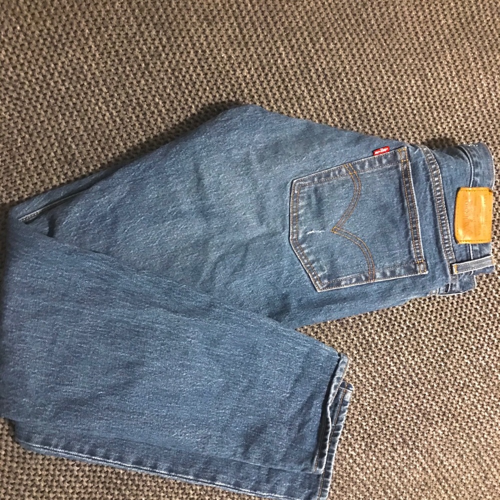 Levi’s pants